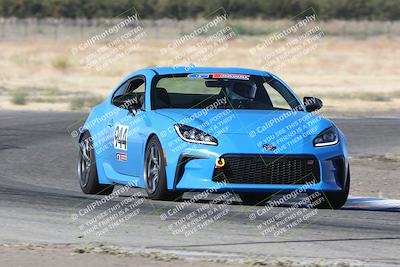 media/Sep-15-2024-Speed Ventures (Sun) [[7a54f7ed2f]]/Black Group/Session 1 (Outside Grapevine)/